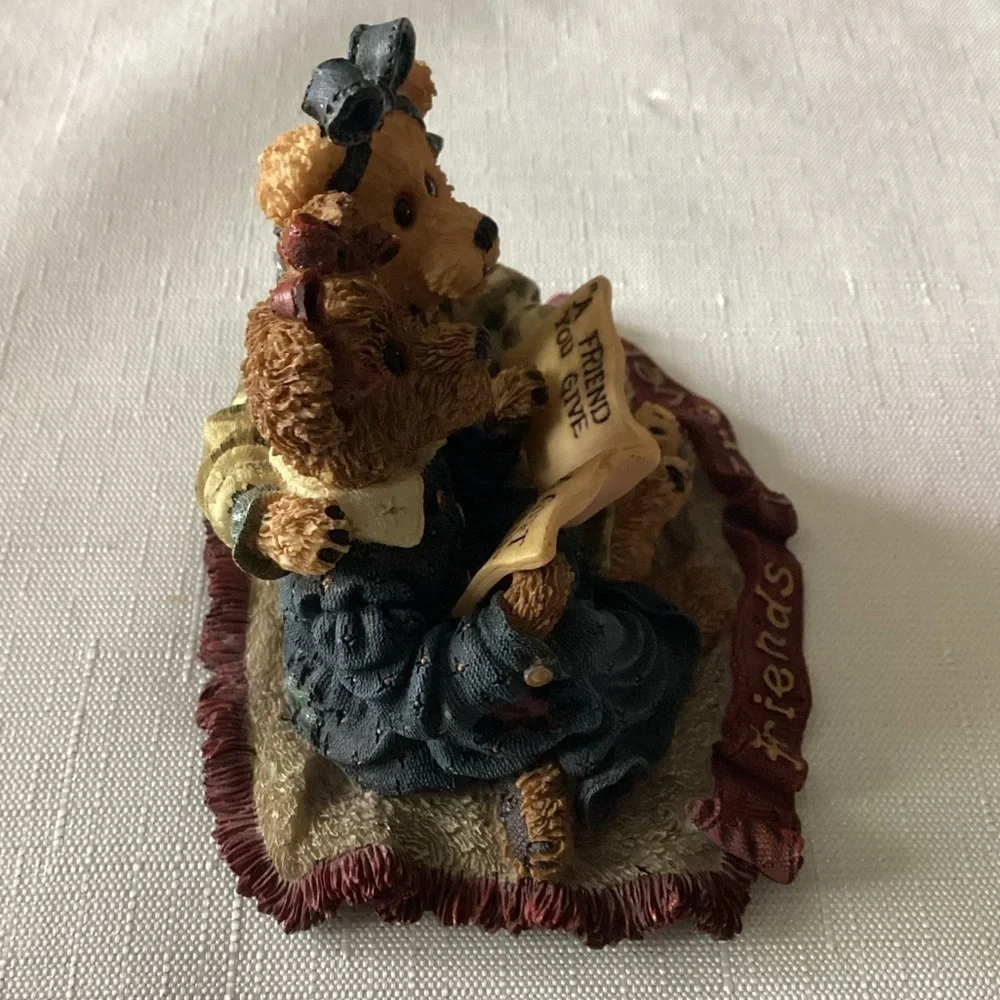 Boyd Bears Vintage Friendship Resin Figurine vintage boyd
